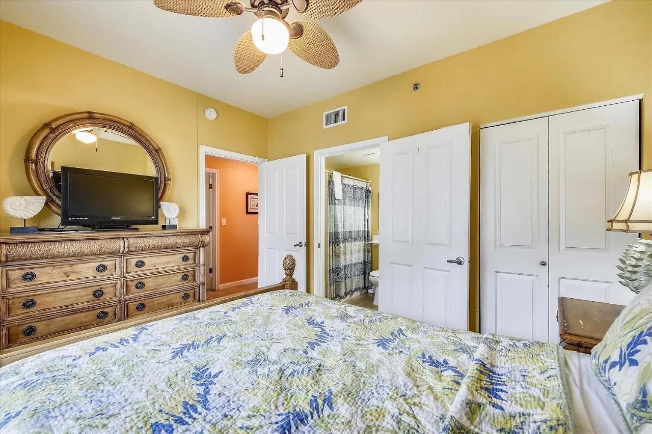 Apartment Shores Of Panama 821-2 Bd 3Ba, Sleeps 8! Updated, No Carpet! Free Fun! Condo Panama City Beach